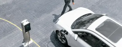 Recharge en entreprise : solutions pour flottes électriques